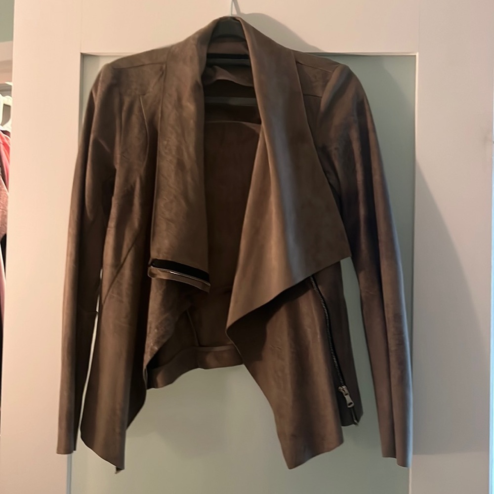 gorgeous new condition suede zara jacket